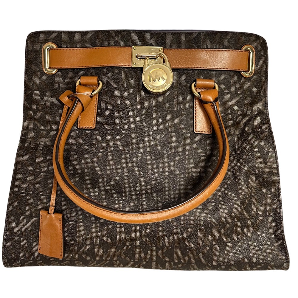 Beautiful excellent condition, Michael Kors signature tote/shoulder bag